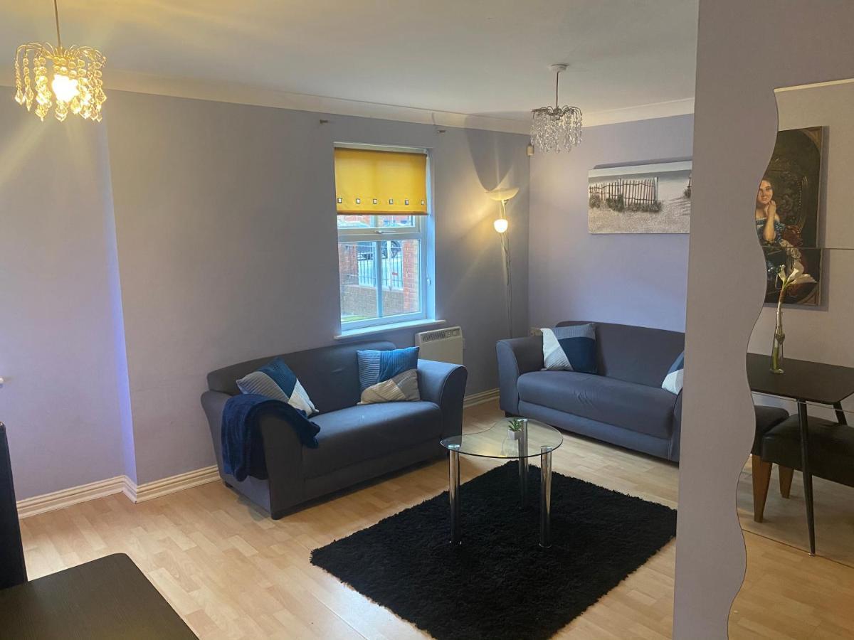 Bambz Apartment 3 Manchester Ngoại thất bức ảnh