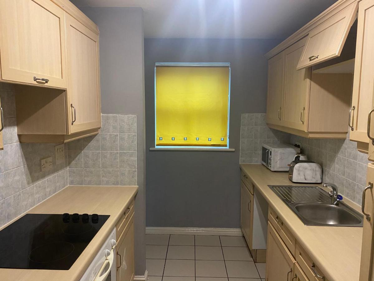Bambz Apartment 3 Manchester Ngoại thất bức ảnh