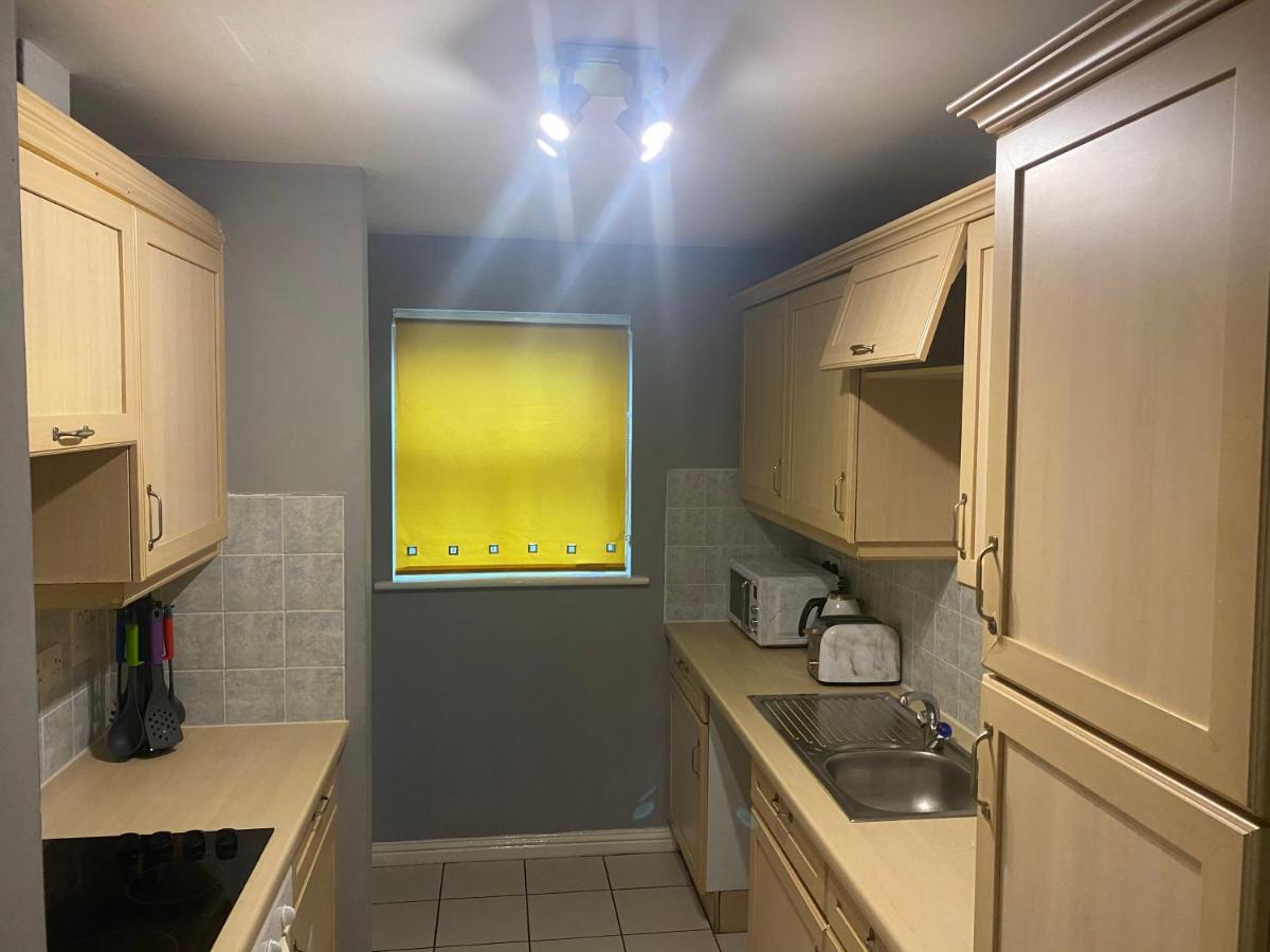 Bambz Apartment 3 Manchester Ngoại thất bức ảnh