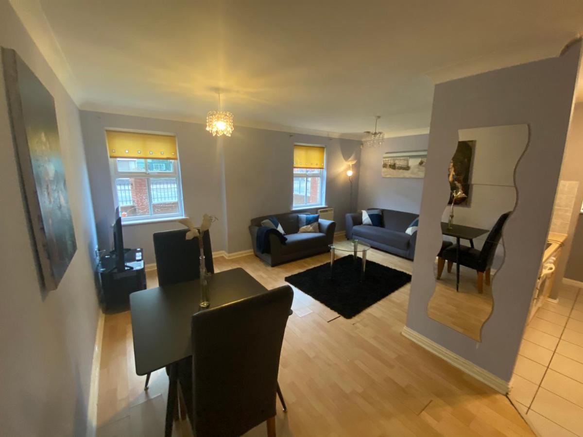 Bambz Apartment 3 Manchester Ngoại thất bức ảnh